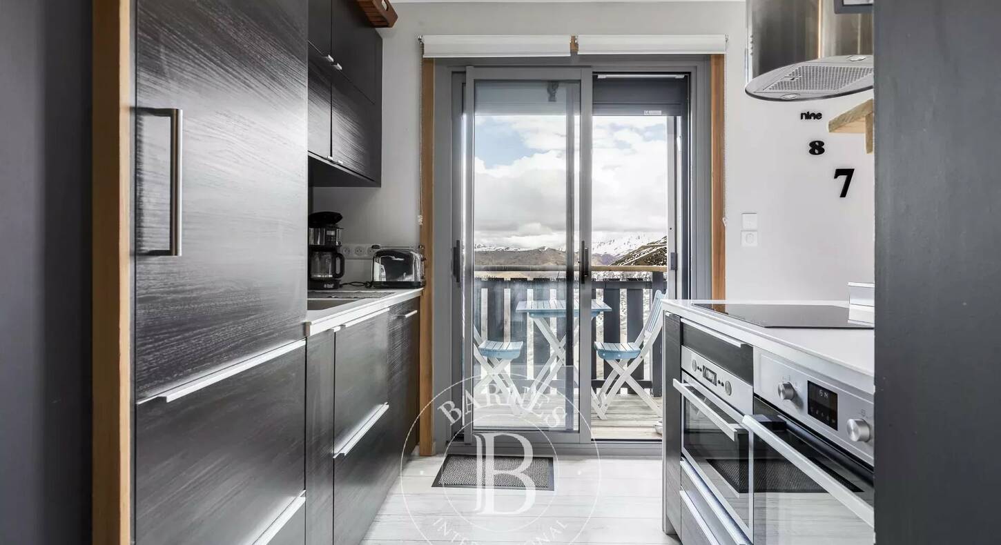 Show - BARNES Agency, luxury real estate in Toulouse