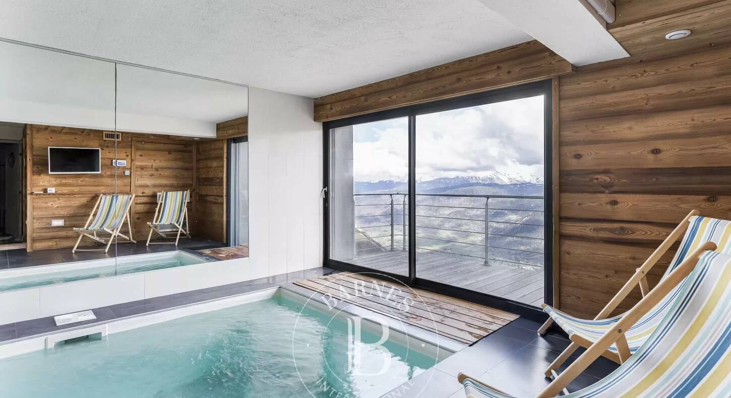 Show - BARNES Agency, luxury real estate in Toulouse