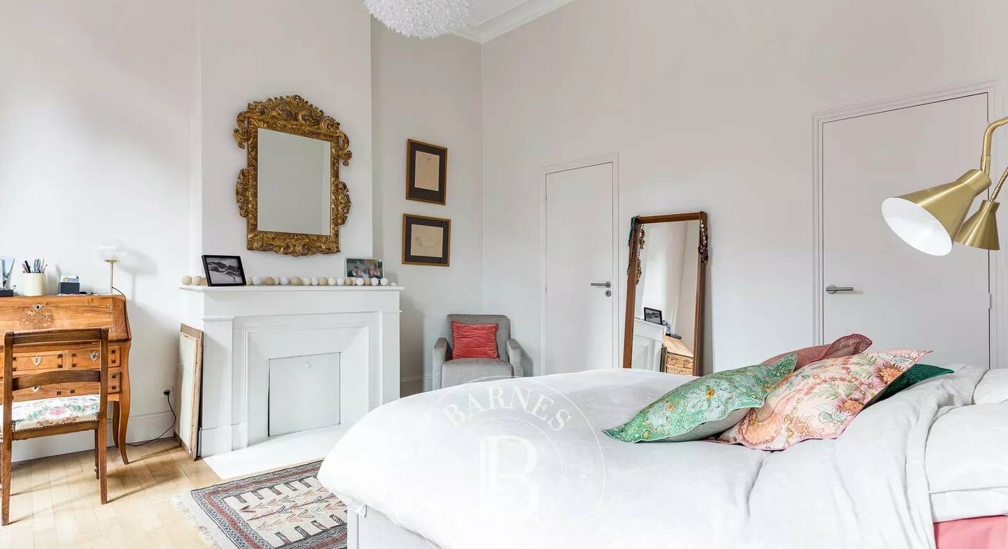 Show - BARNES Agency, luxury real estate in Toulouse