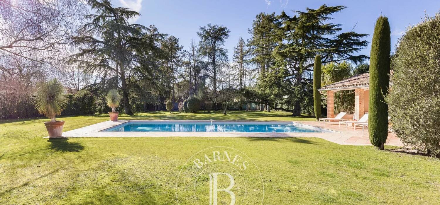 Home - BARNES Toulouse - Immobilier de luxe, appartements et maisons de prestige à Toulouse