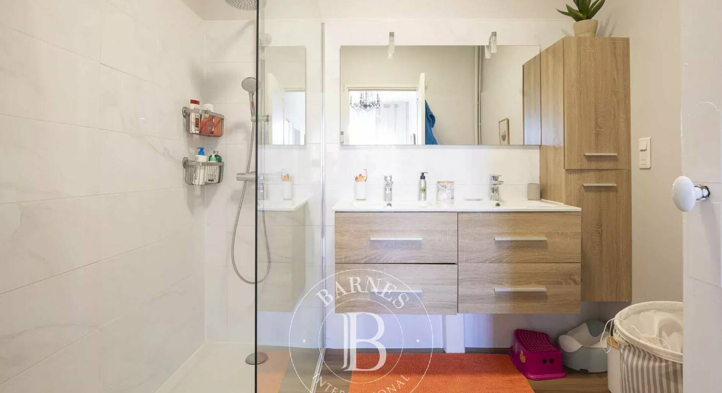 Show - BARNES Agency, luxury real estate in Toulouse