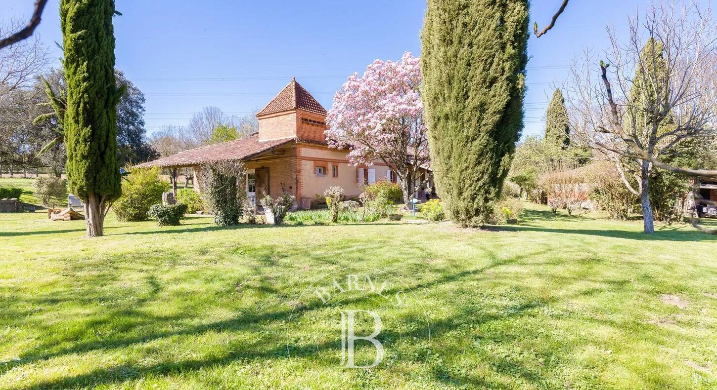 Show - BARNES Toulouse - Immobilier de luxe, appartements et maisons de prestige à Toulouse