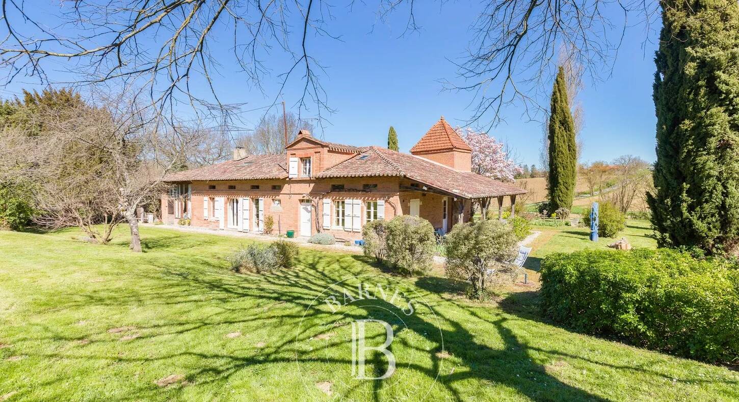 Show - BARNES Toulouse - Immobilier de luxe, appartements et maisons de prestige à Toulouse