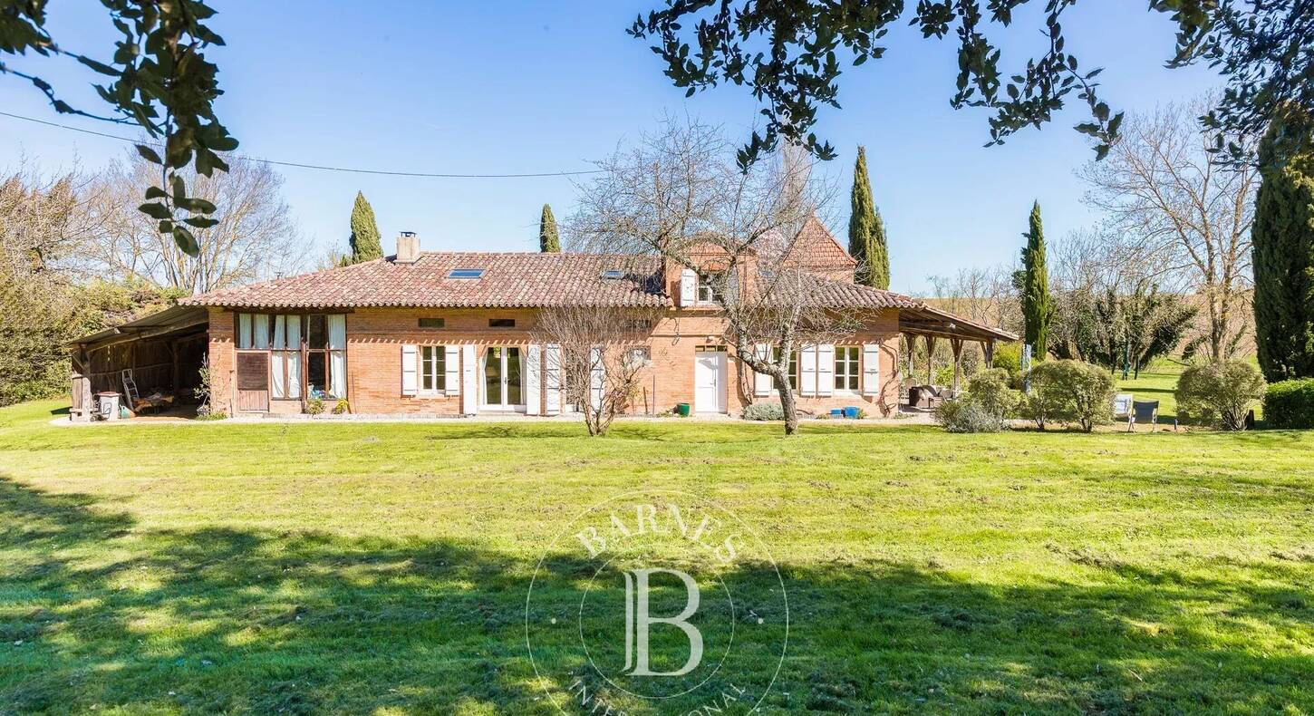 Show - BARNES Toulouse - Immobilier de luxe, appartements et maisons de prestige à Toulouse