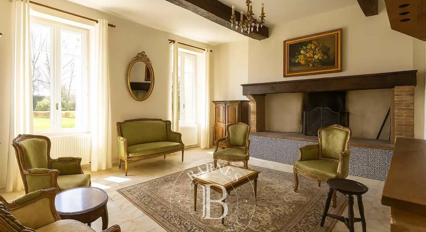 Show - BARNES Toulouse - Immobilier de luxe, appartements et maisons de prestige à Toulouse