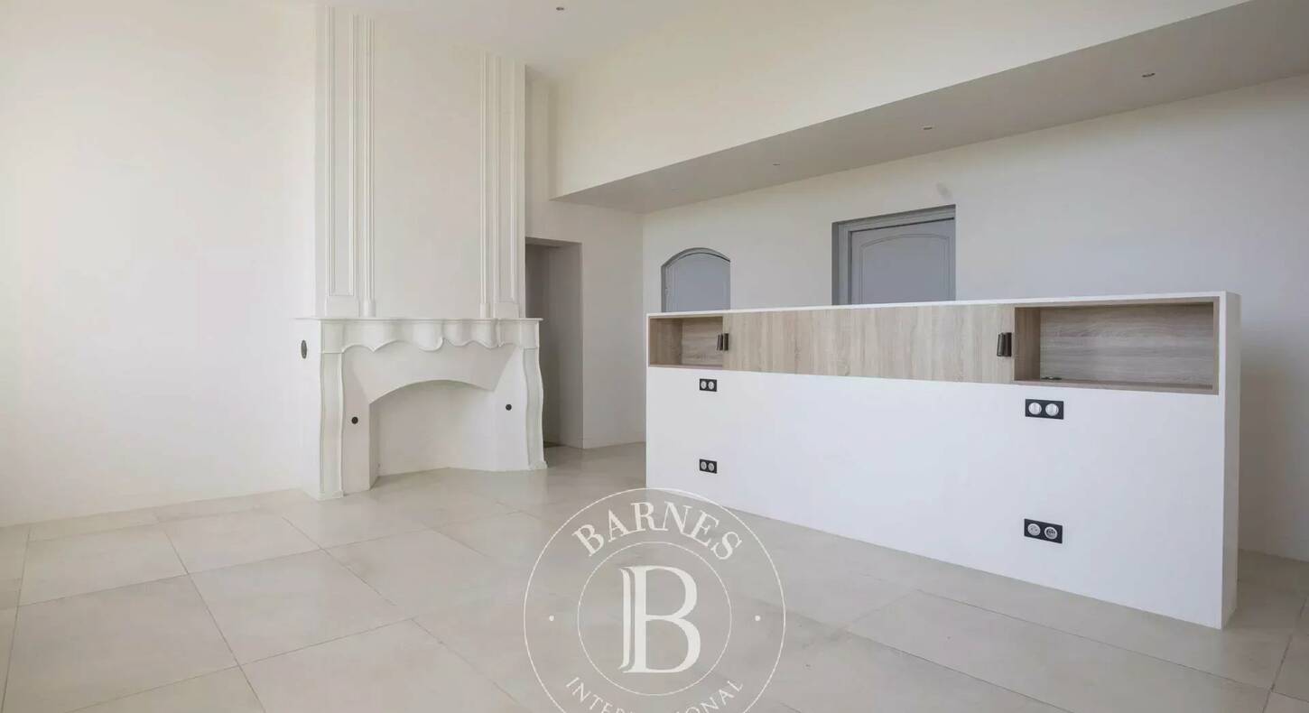 Show - BARNES Agency, luxury real estate in Toulouse