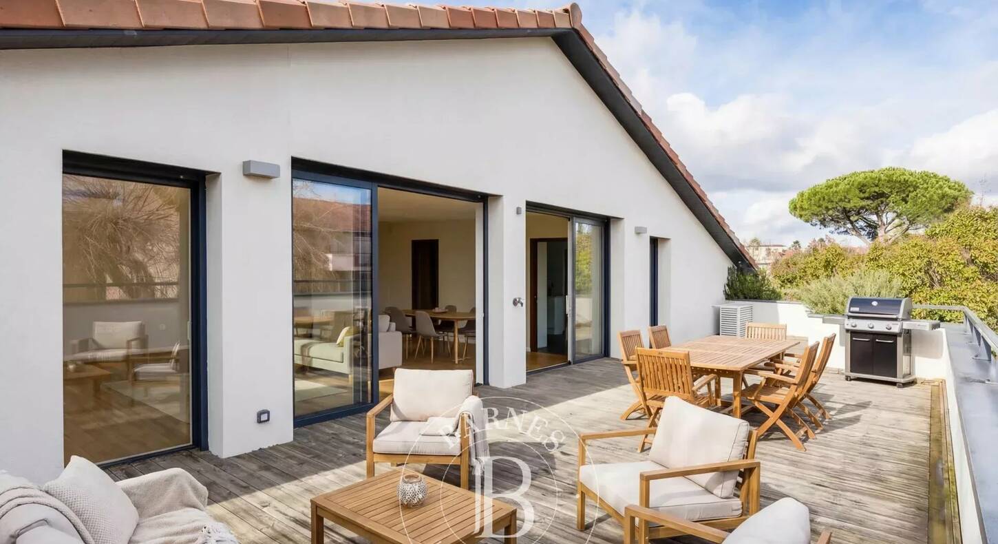 Show - BARNES Toulouse - Immobilier de luxe, appartements et maisons de prestige à Toulouse