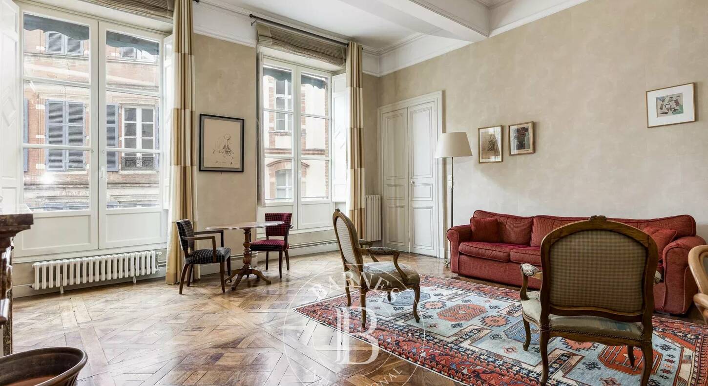 Show - BARNES Toulouse - Immobilier de luxe, appartements et maisons de prestige à Toulouse