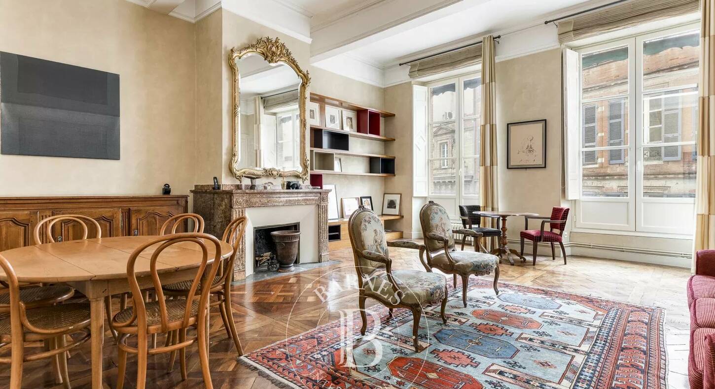 Show - BARNES Toulouse - Immobilier de luxe, appartements et maisons de prestige à Toulouse