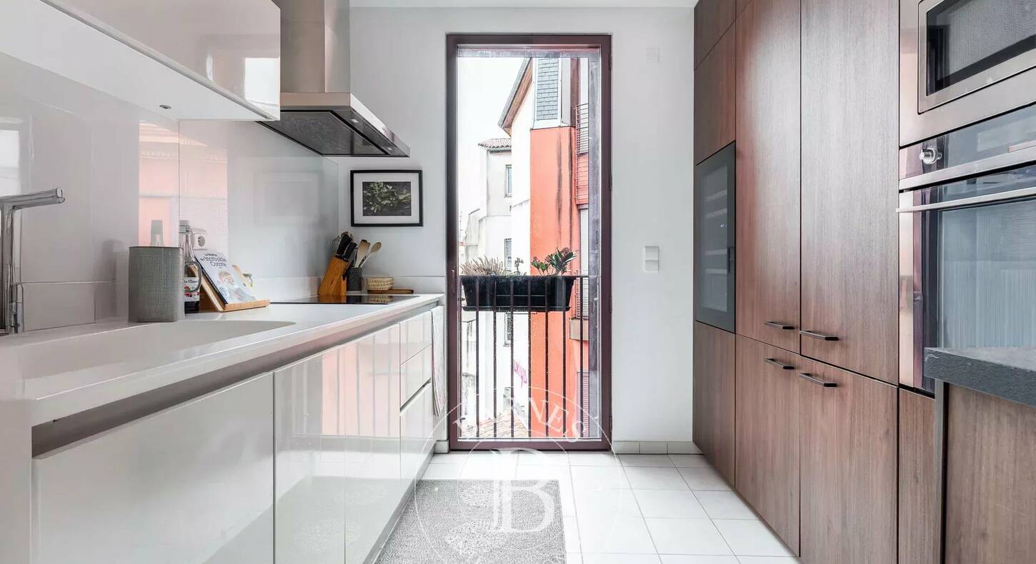 Show - BARNES Toulouse - Immobilier de luxe, appartements et maisons de prestige à Toulouse