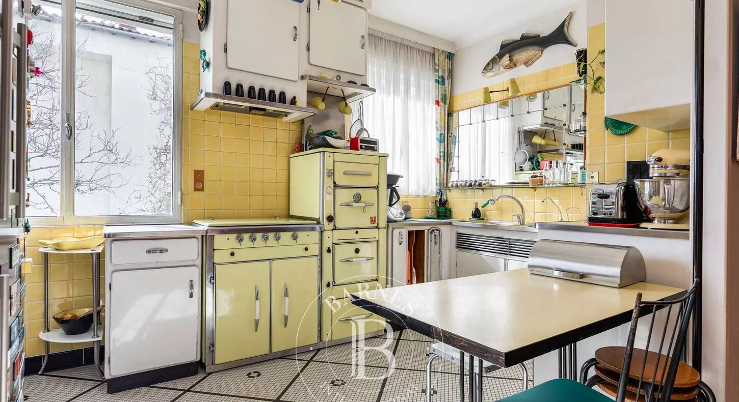 Show - BARNES Agency, luxury real estate in Toulouse