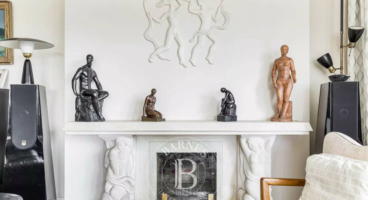 Show - BARNES Agency, luxury real estate in Toulouse