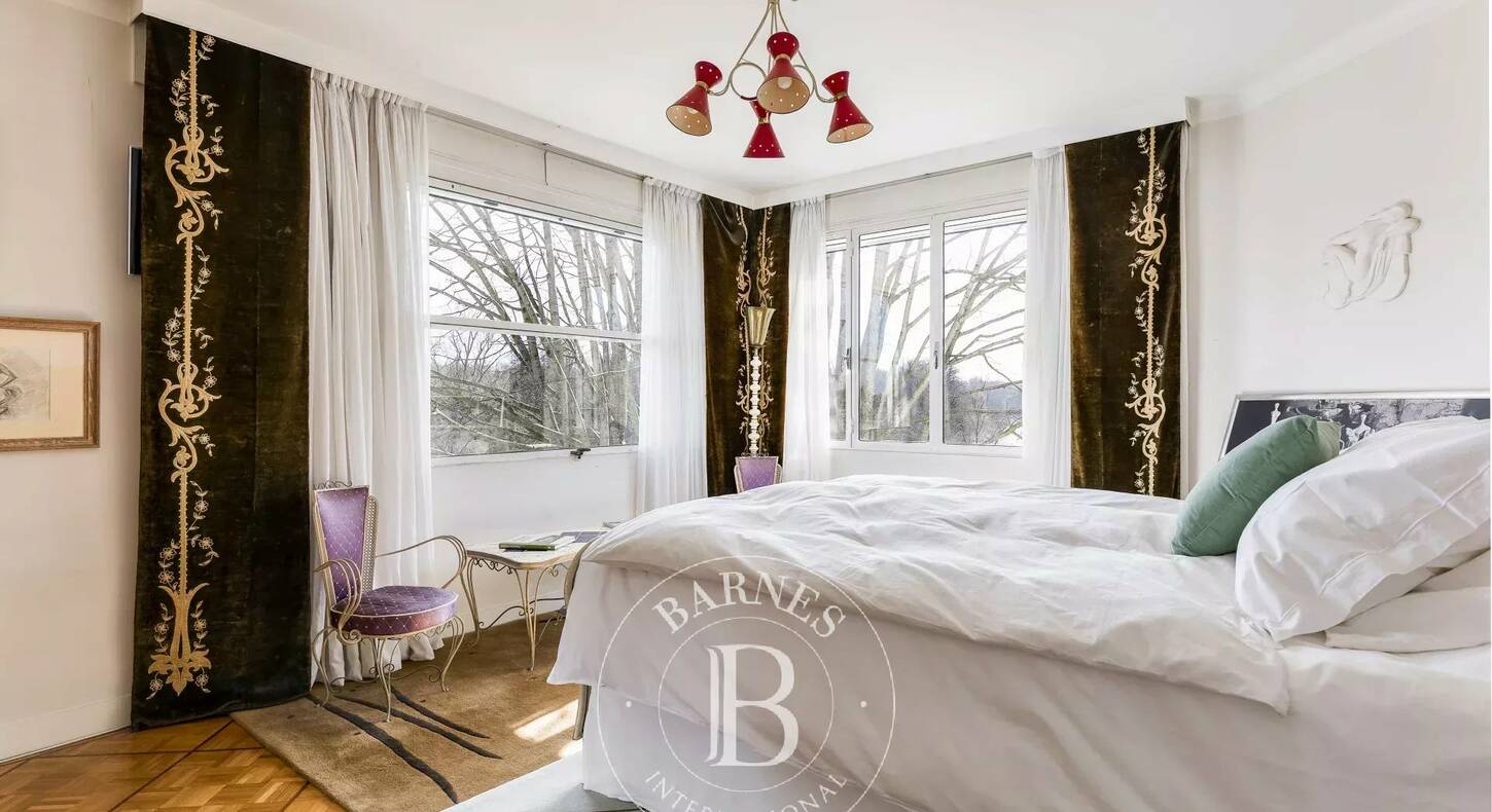 Show - BARNES Agency, luxury real estate in Toulouse