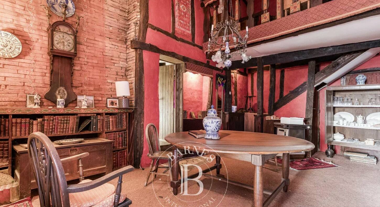 Show - BARNES Toulouse - Immobilier de luxe, appartements et maisons de prestige à Toulouse