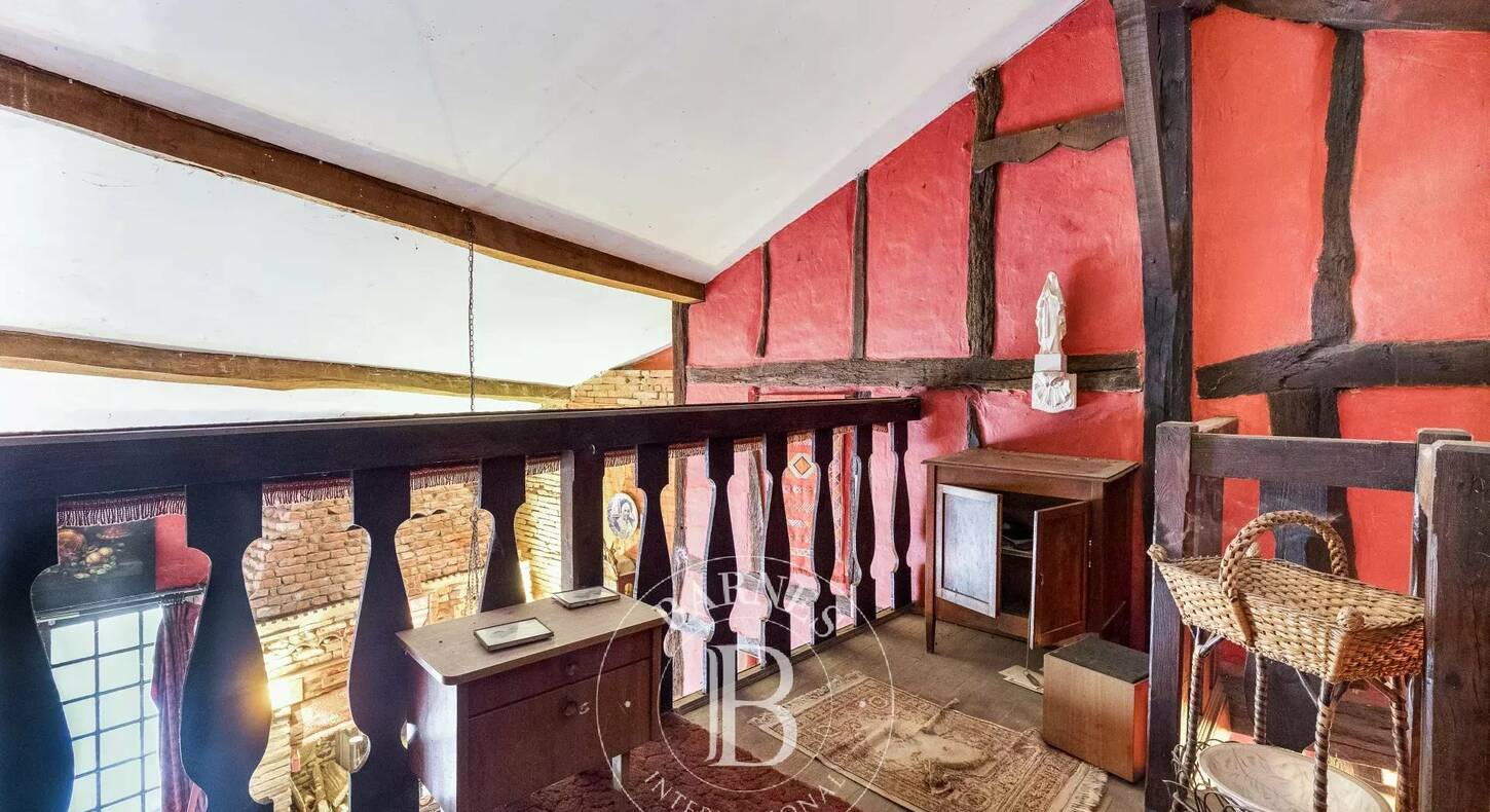 Show - BARNES Toulouse - Immobilier de luxe, appartements et maisons de prestige à Toulouse