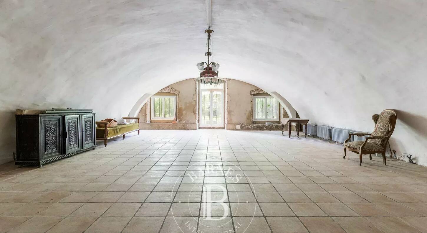 Show - BARNES Toulouse - Immobilier de luxe, appartements et maisons de prestige à Toulouse