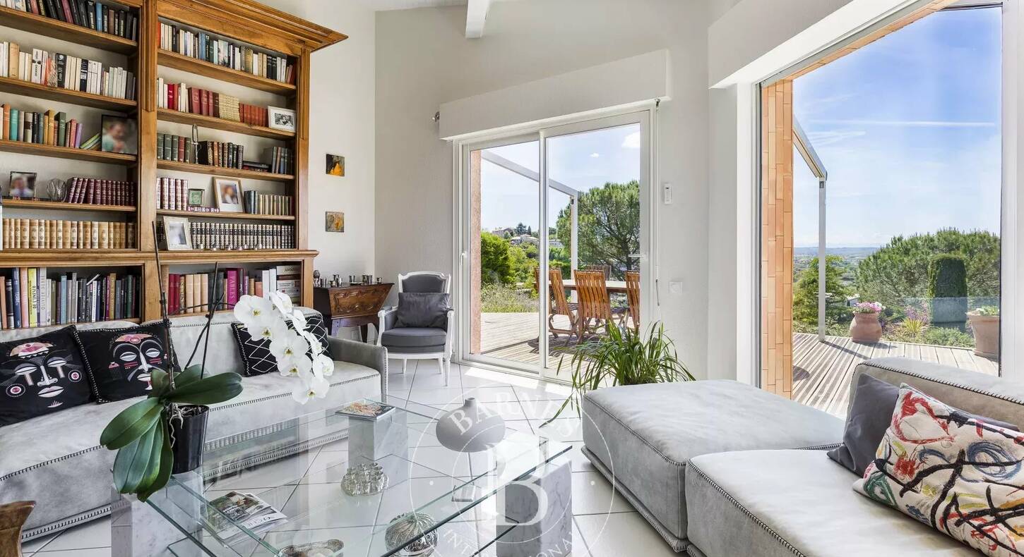 Show - BARNES Toulouse - Immobilier de luxe, appartements et maisons de prestige à Toulouse