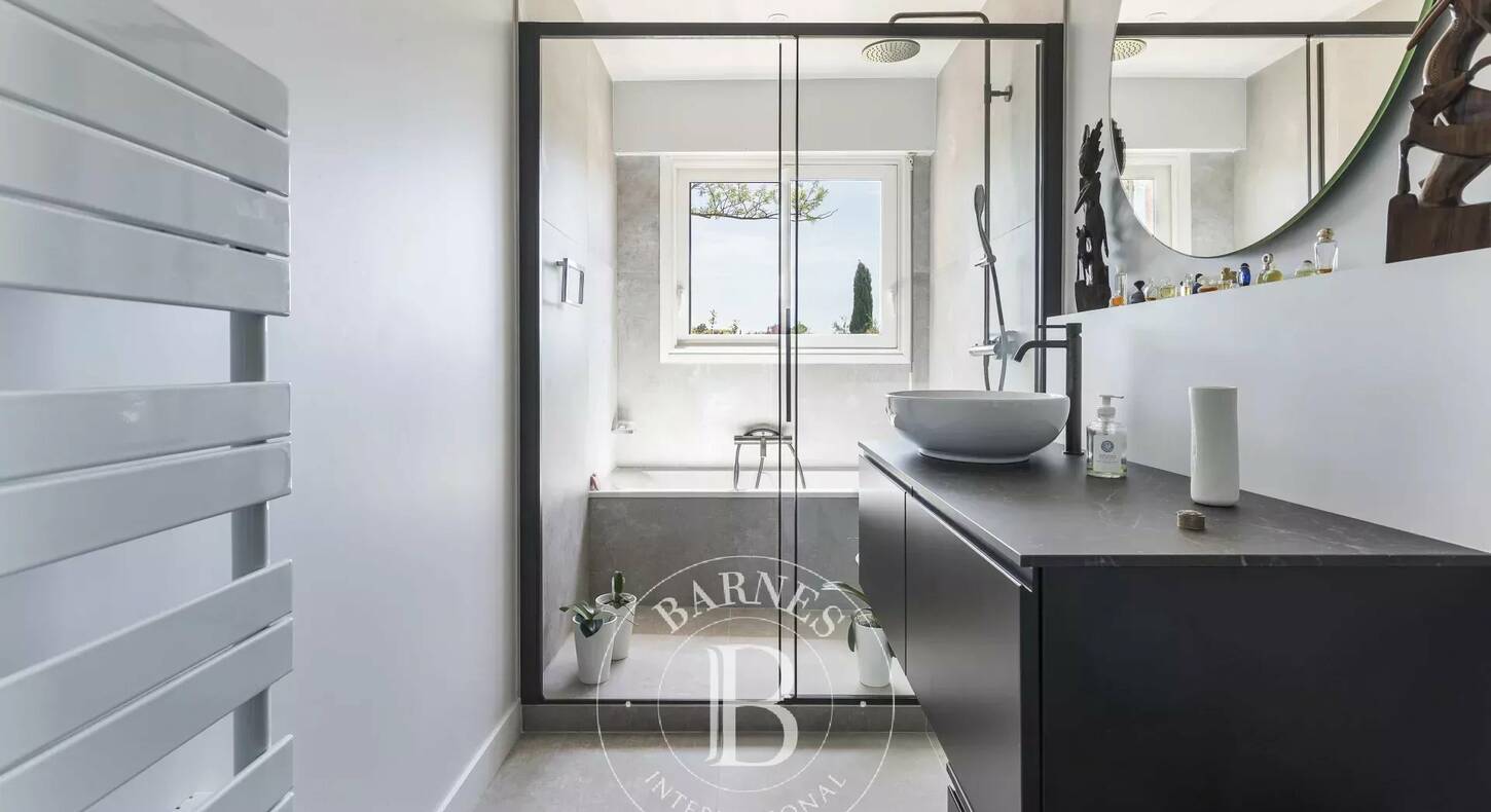 Show - BARNES Toulouse - Immobilier de luxe, appartements et maisons de prestige à Toulouse