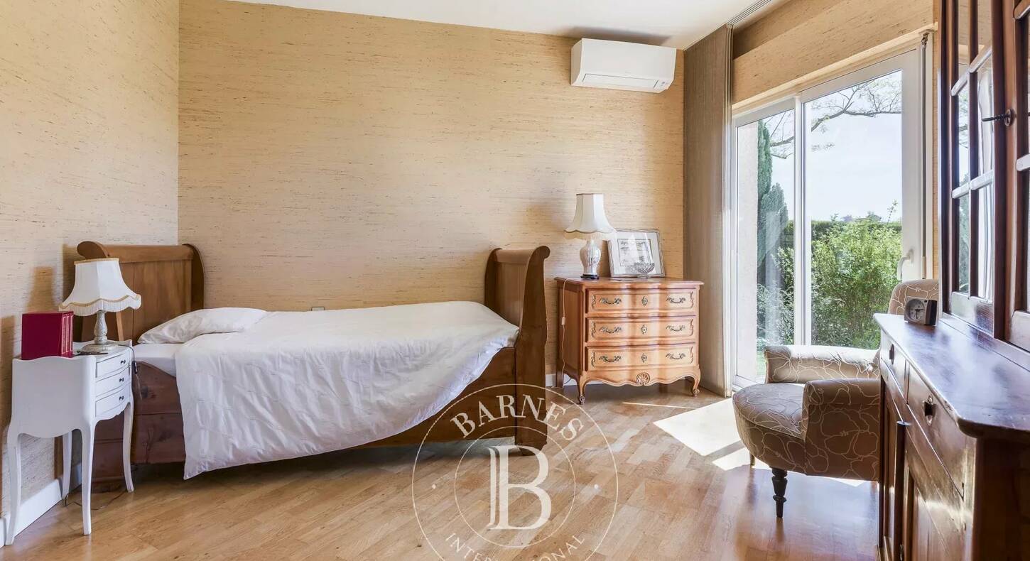 Show - BARNES Toulouse - Immobilier de luxe, appartements et maisons de prestige à Toulouse