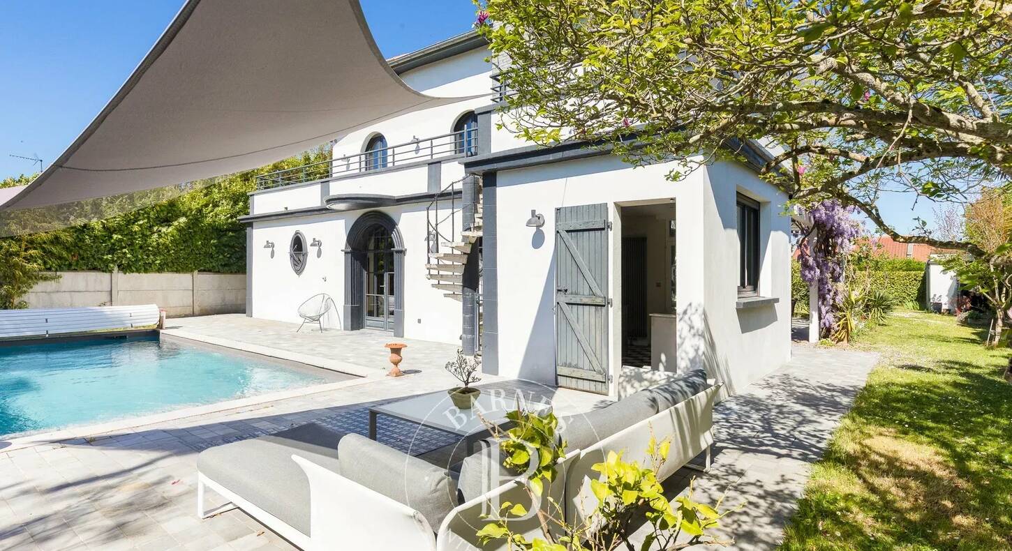 Show - BARNES Toulouse - Immobilier de luxe, appartements et maisons de prestige à Toulouse