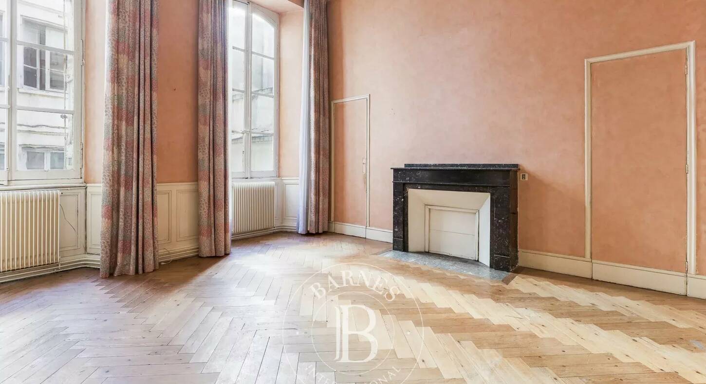 Show - BARNES Toulouse - Immobilier de luxe, appartements et maisons de prestige à Toulouse