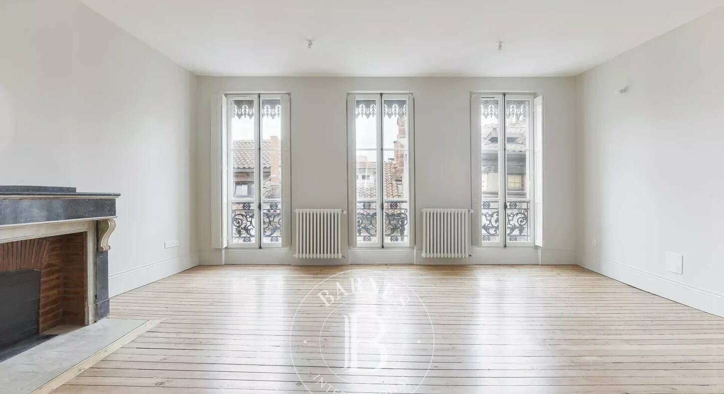 Show - BARNES Toulouse - Immobilier de luxe, appartements et maisons de prestige à Toulouse