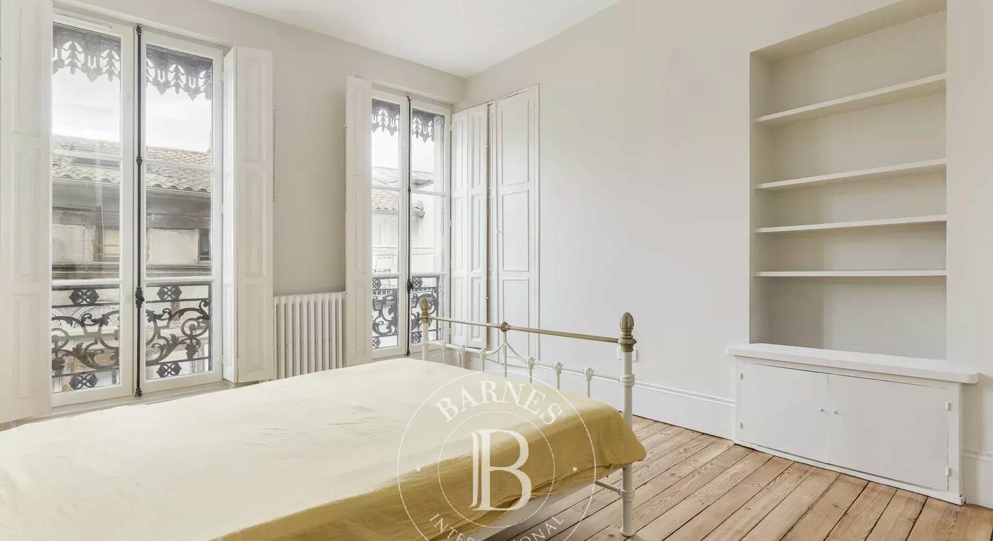 Show - BARNES Toulouse - Immobilier de luxe, appartements et maisons de prestige à Toulouse