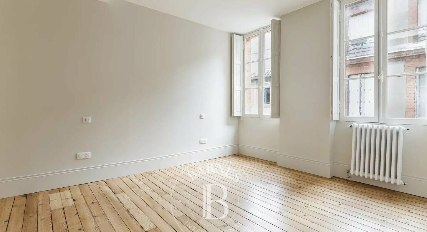 Show - BARNES Toulouse - Immobilier de luxe, appartements et maisons de prestige à Toulouse