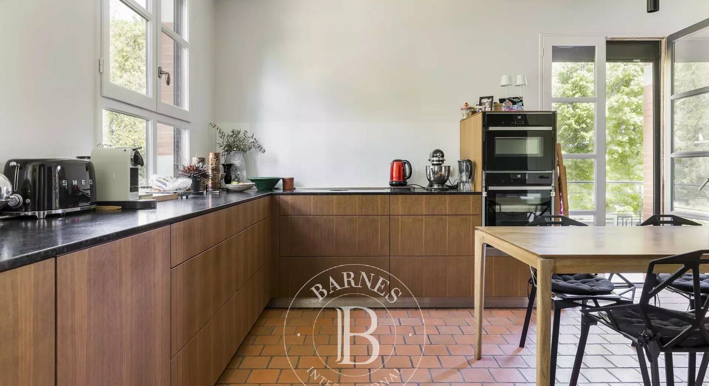 Show - BARNES Toulouse - Immobilier de luxe, appartements et maisons de prestige à Toulouse