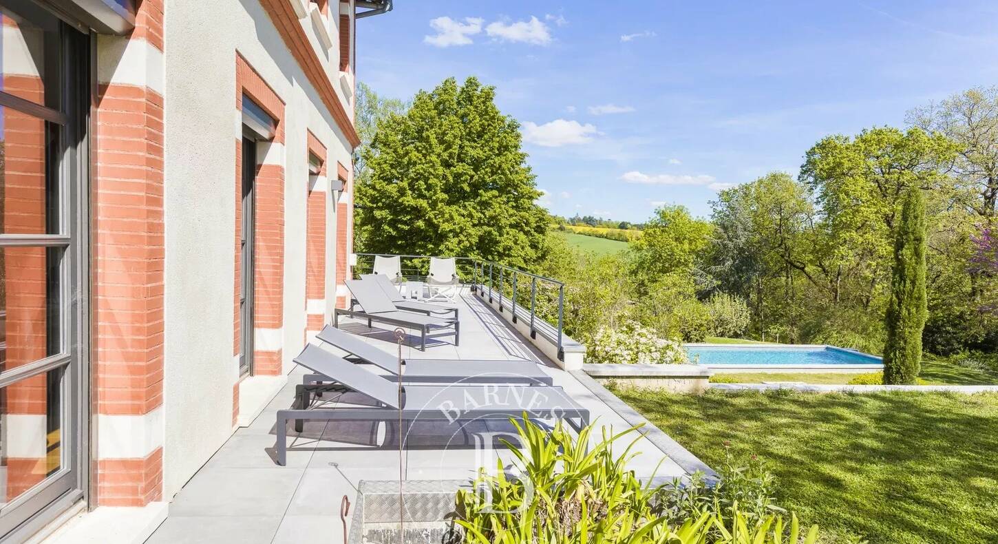 Show - BARNES Toulouse - Immobilier de luxe, appartements et maisons de prestige à Toulouse