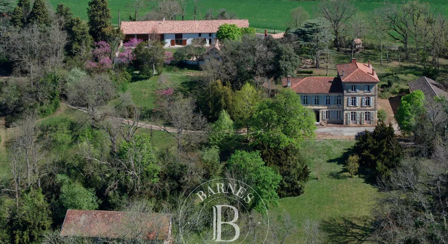 Show - BARNES Toulouse - Immobilier de luxe, appartements et maisons de prestige à Toulouse