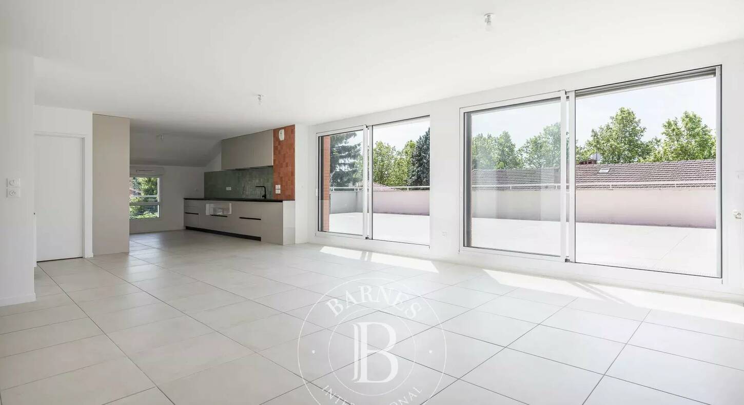 Show - BARNES Toulouse - Immobilier de luxe, appartements et maisons de prestige à Toulouse