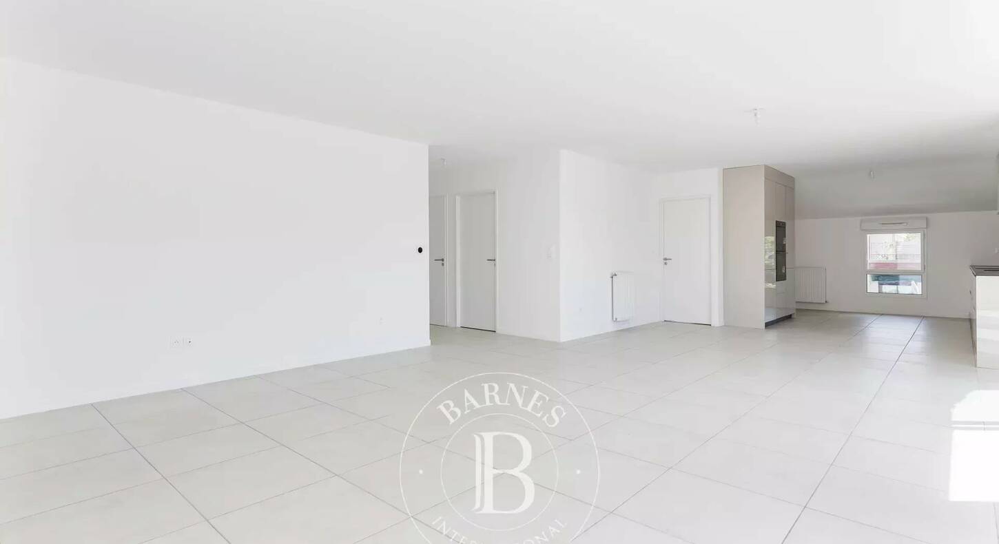 Show - BARNES Toulouse - Immobilier de luxe, appartements et maisons de prestige à Toulouse