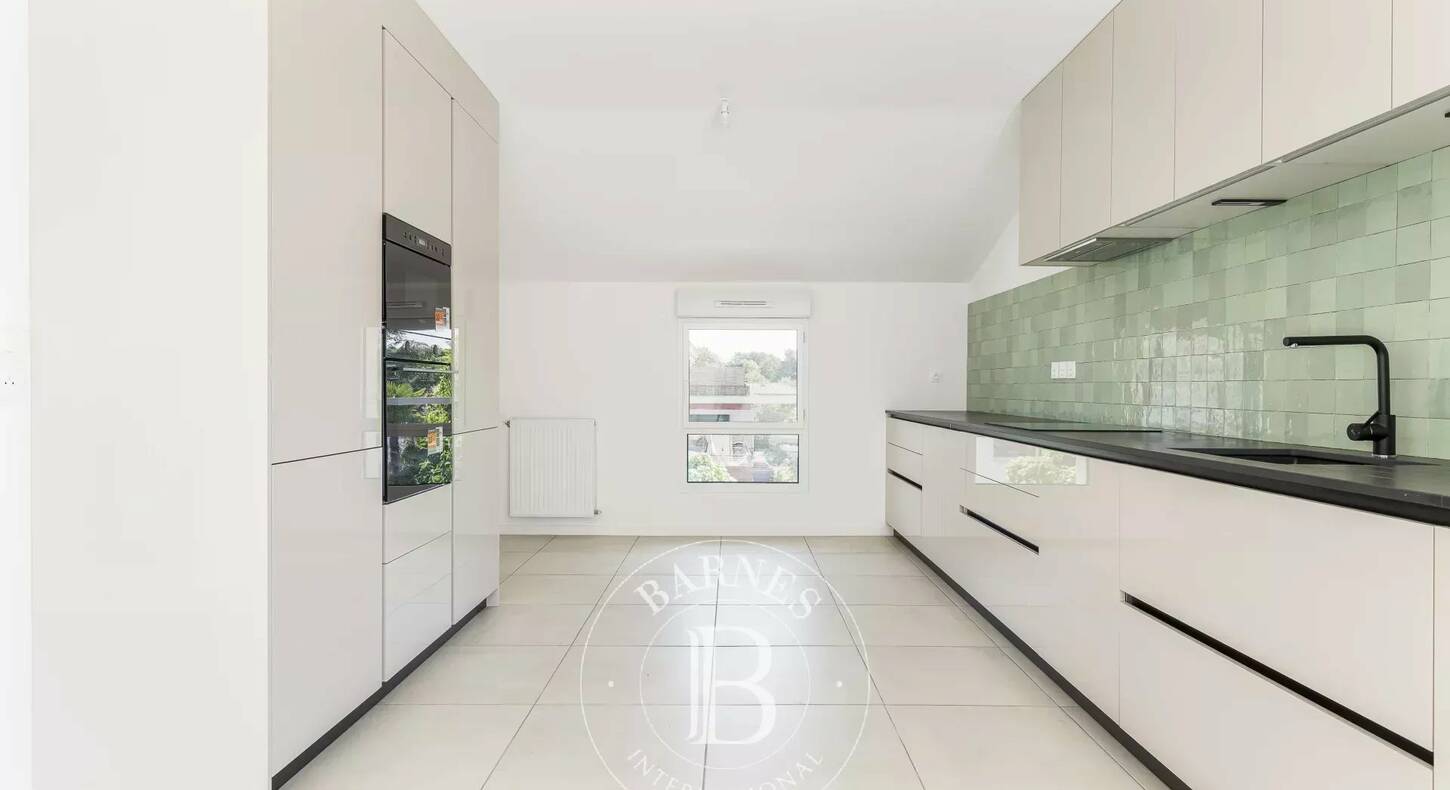 Show - BARNES Toulouse - Immobilier de luxe, appartements et maisons de prestige à Toulouse
