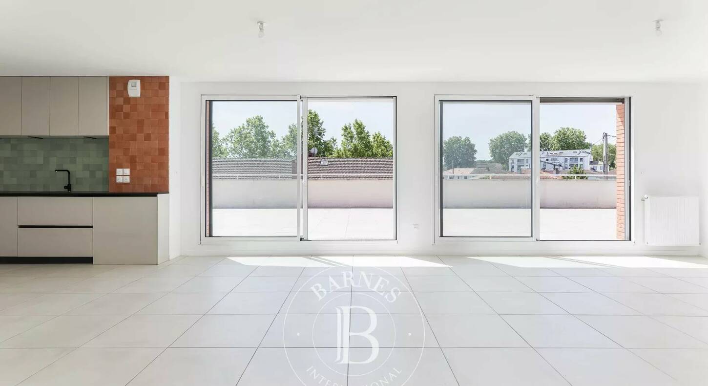 Show - BARNES Toulouse - Immobilier de luxe, appartements et maisons de prestige à Toulouse