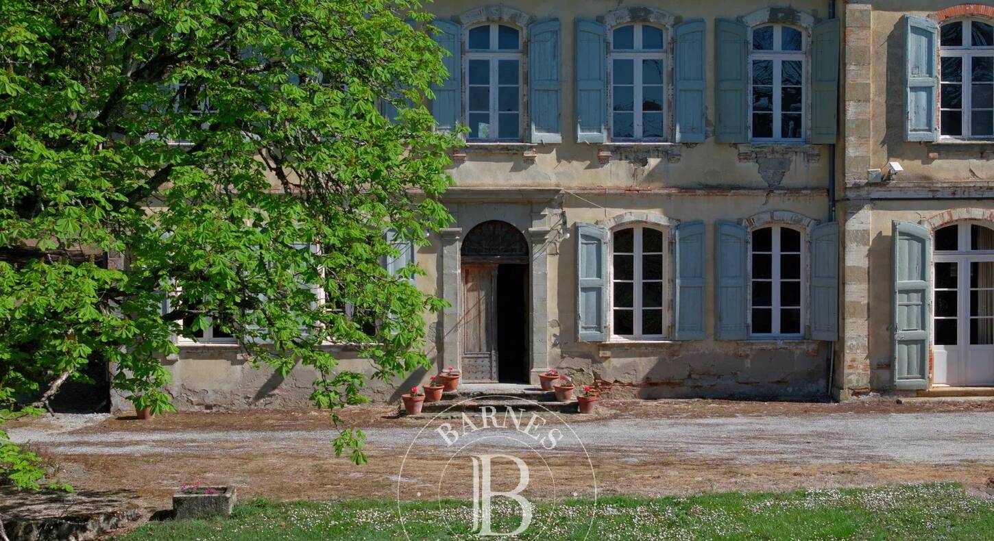 Show - BARNES Toulouse - Immobilier de luxe, appartements et maisons de prestige à Toulouse
