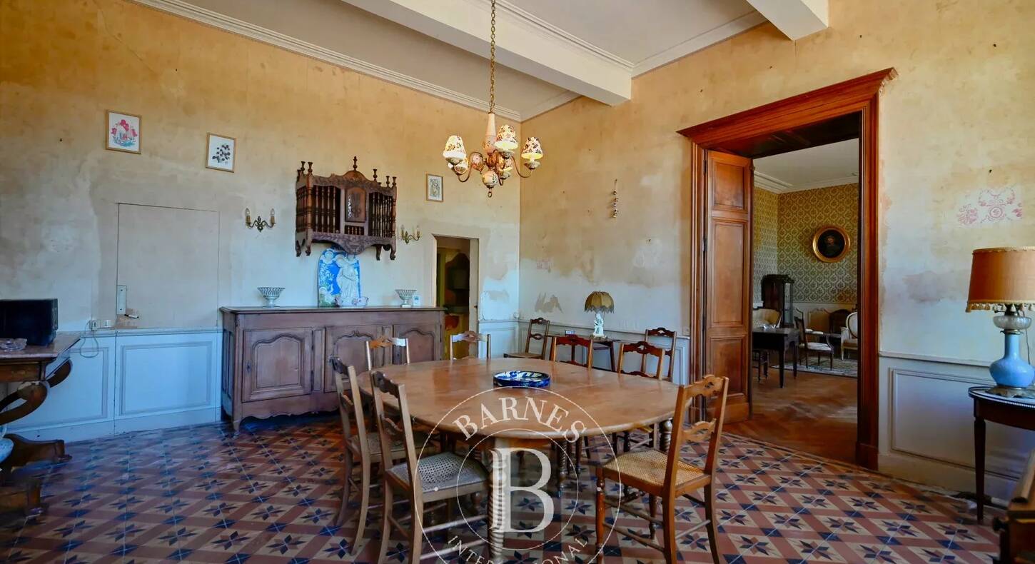 Show - BARNES Toulouse - Immobilier de luxe, appartements et maisons de prestige à Toulouse