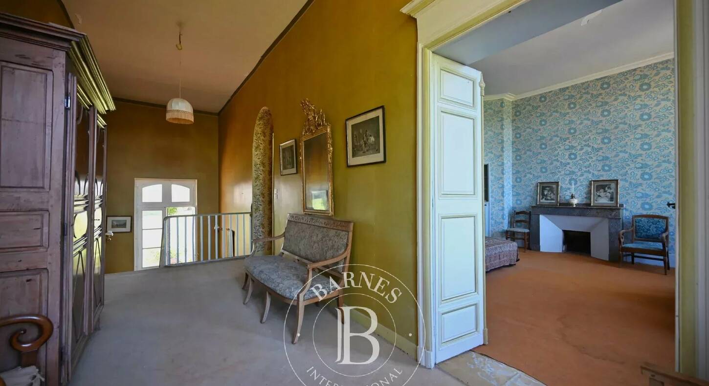 Show - BARNES Toulouse - Immobilier de luxe, appartements et maisons de prestige à Toulouse