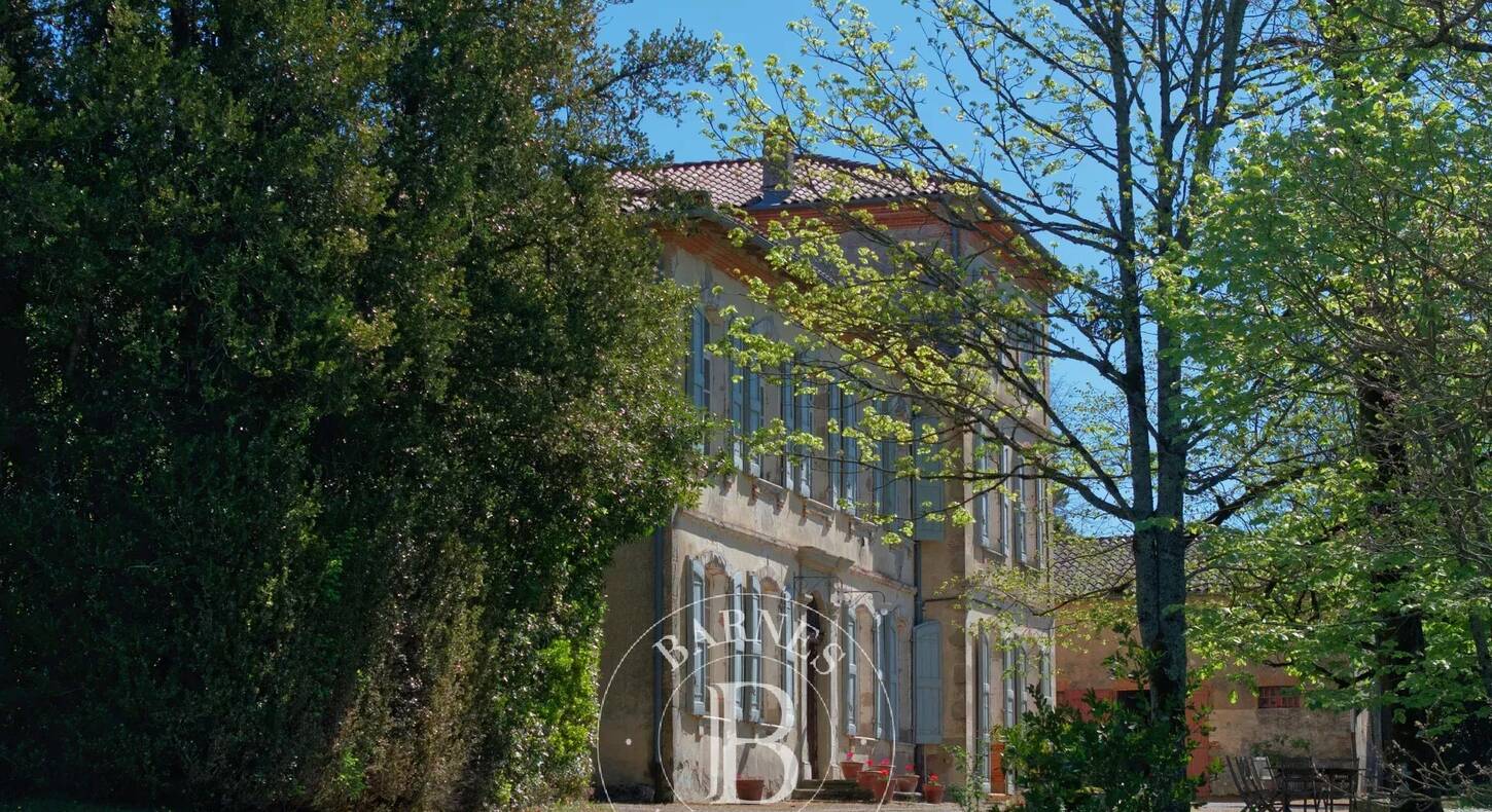 Show - BARNES Toulouse - Immobilier de luxe, appartements et maisons de prestige à Toulouse