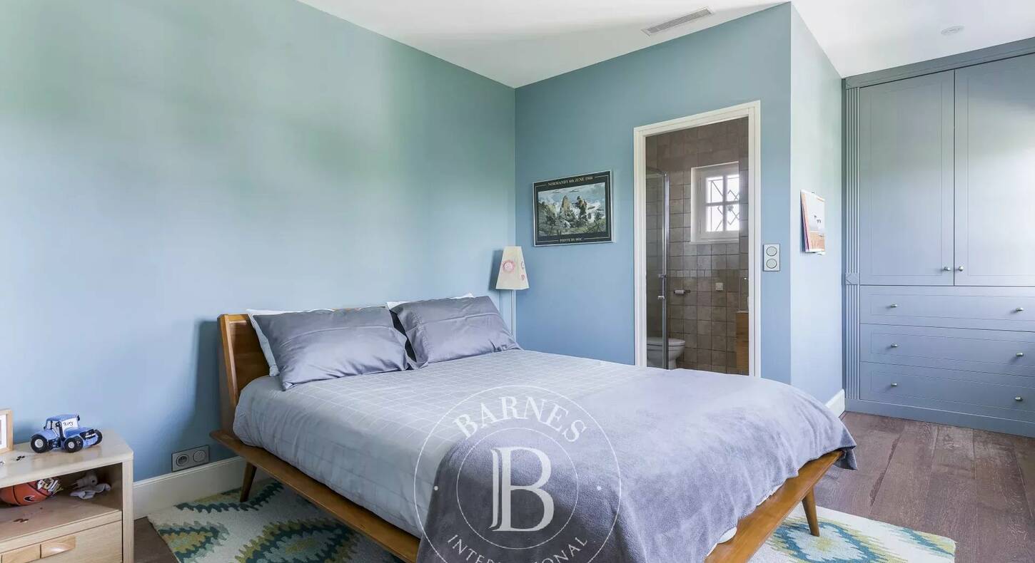 Show - BARNES Agency, luxury real estate in Toulouse