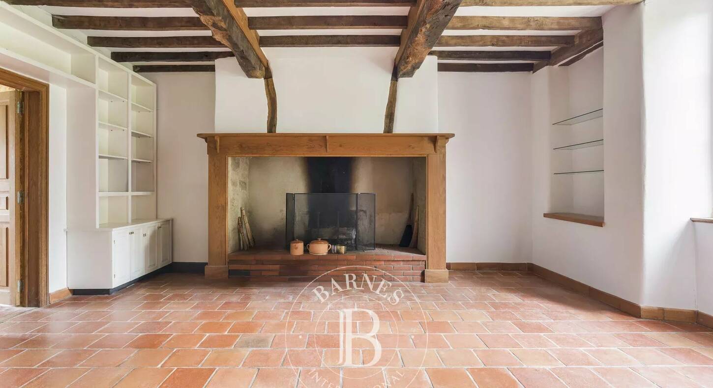 Show - BARNES Agency, luxury real estate in Toulouse
