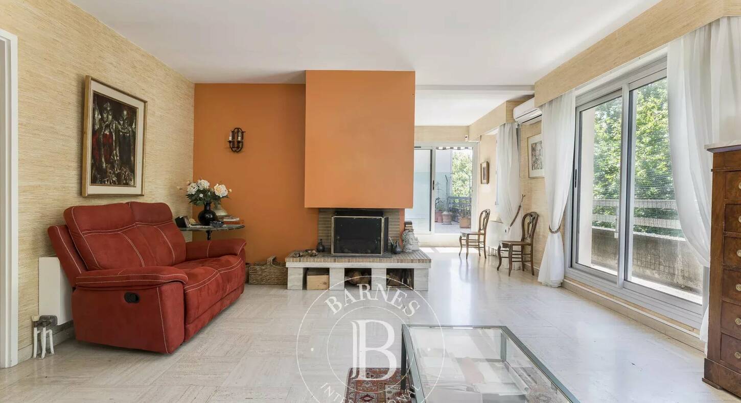 Show - BARNES Toulouse - Immobilier de luxe, appartements et maisons de prestige à Toulouse