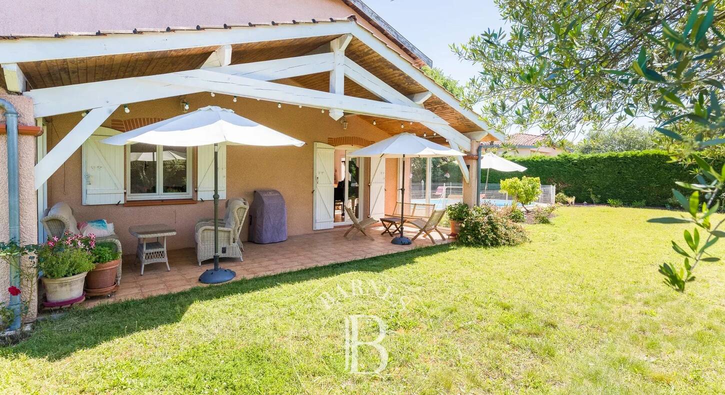 Show - BARNES Agency, luxury real estate in Toulouse