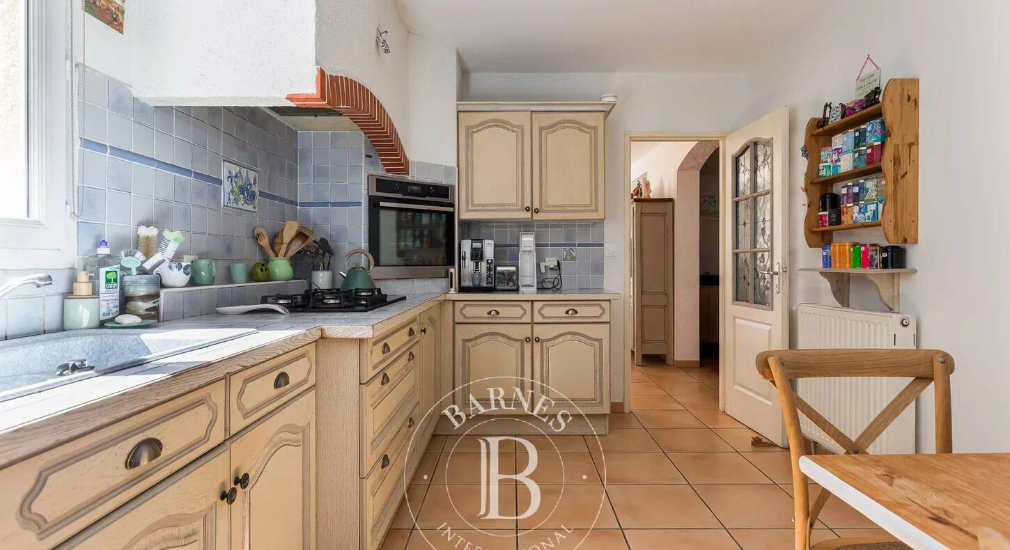 Show - BARNES Agency, luxury real estate in Toulouse
