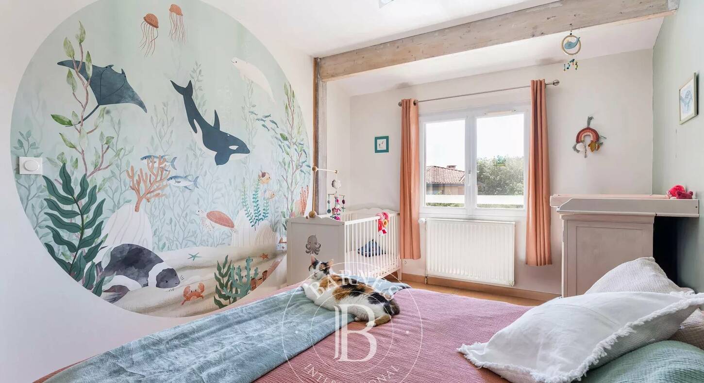 Show - BARNES Agency, luxury real estate in Toulouse