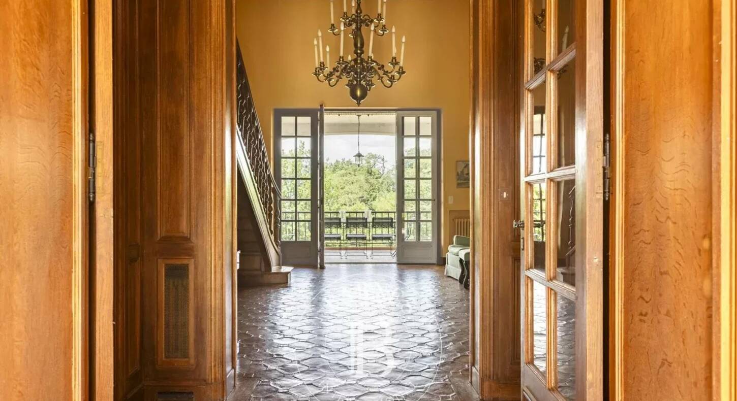 Show - BARNES Toulouse - Immobilier de luxe, appartements et maisons de prestige à Toulouse