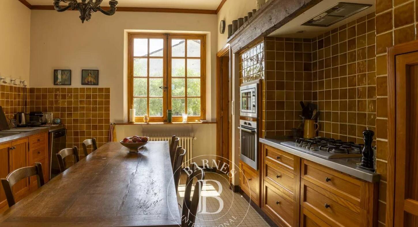Show - BARNES Toulouse - Immobilier de luxe, appartements et maisons de prestige à Toulouse