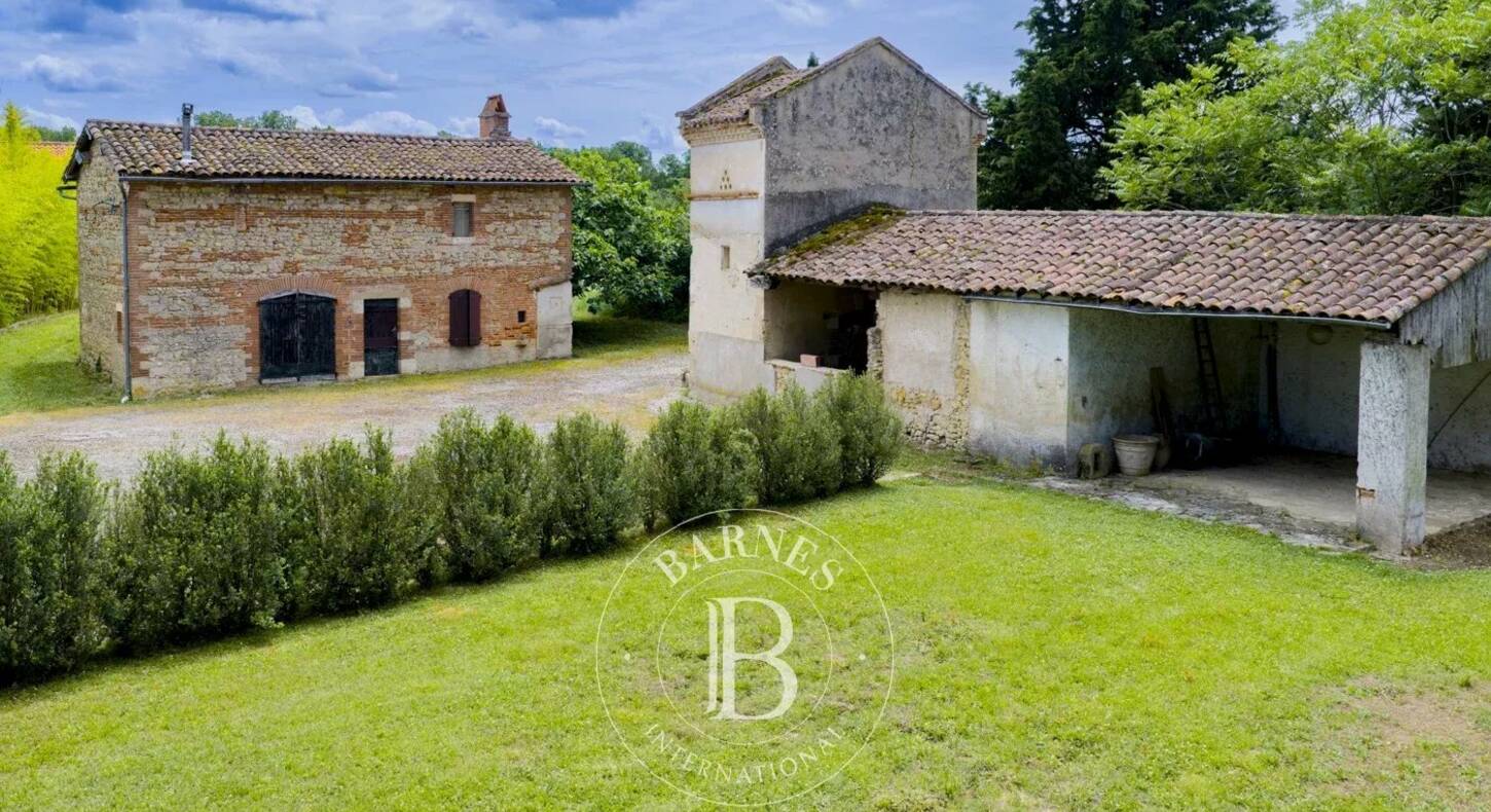 Show - BARNES Toulouse - Immobilier de luxe, appartements et maisons de prestige à Toulouse