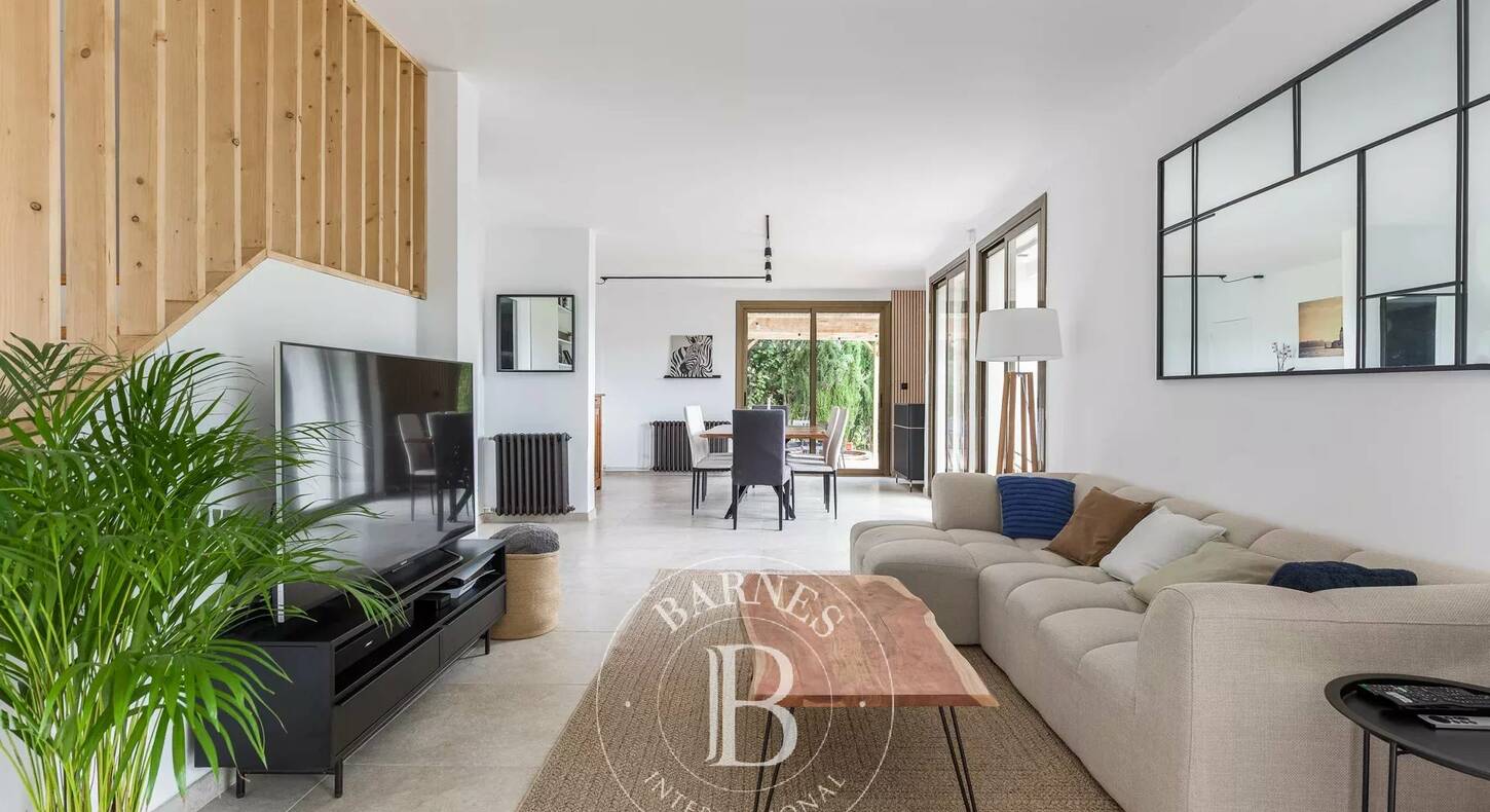 Show - BARNES Agency, luxury real estate in Toulouse