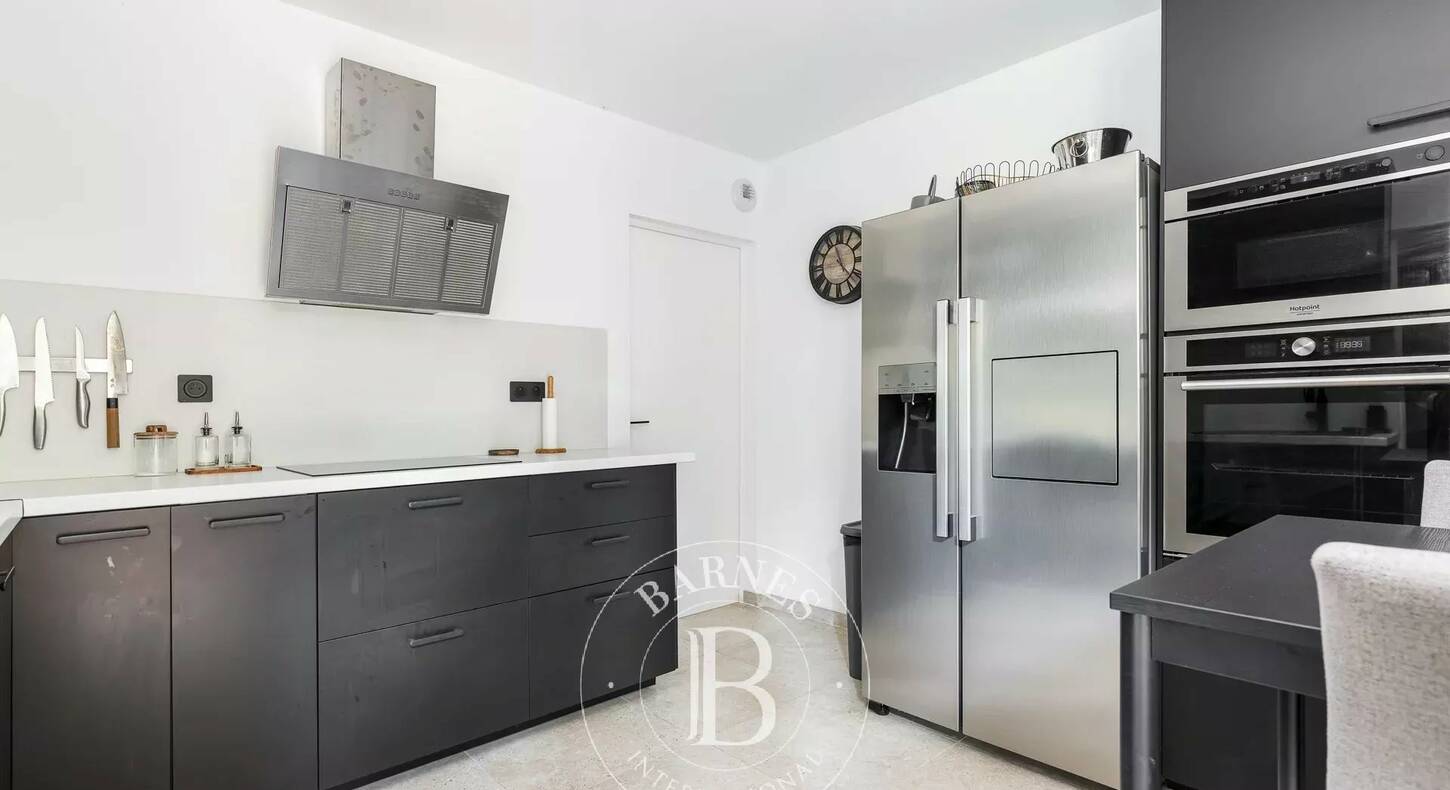 Show - BARNES Agency, luxury real estate in Toulouse